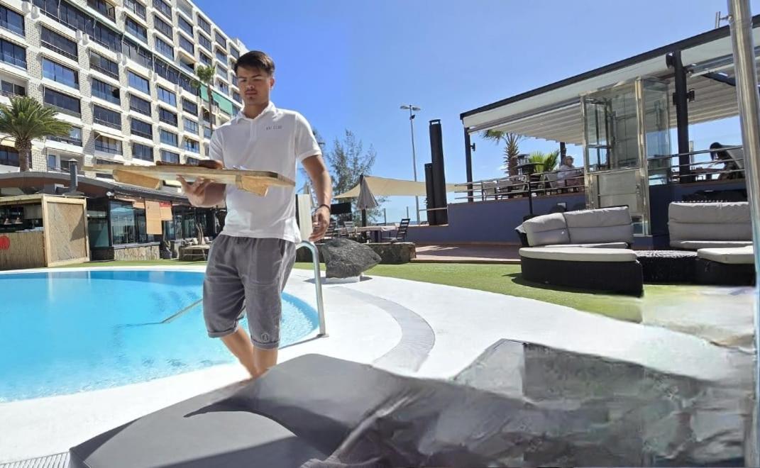 Beachfront Appartamento *
